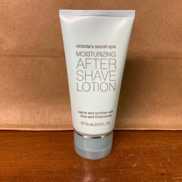 NEW Victoria’s Secret Spa Moisturizing After Shave Lotion 2.5 Fl Oz 75 mL RARE - Picture 1 of 2